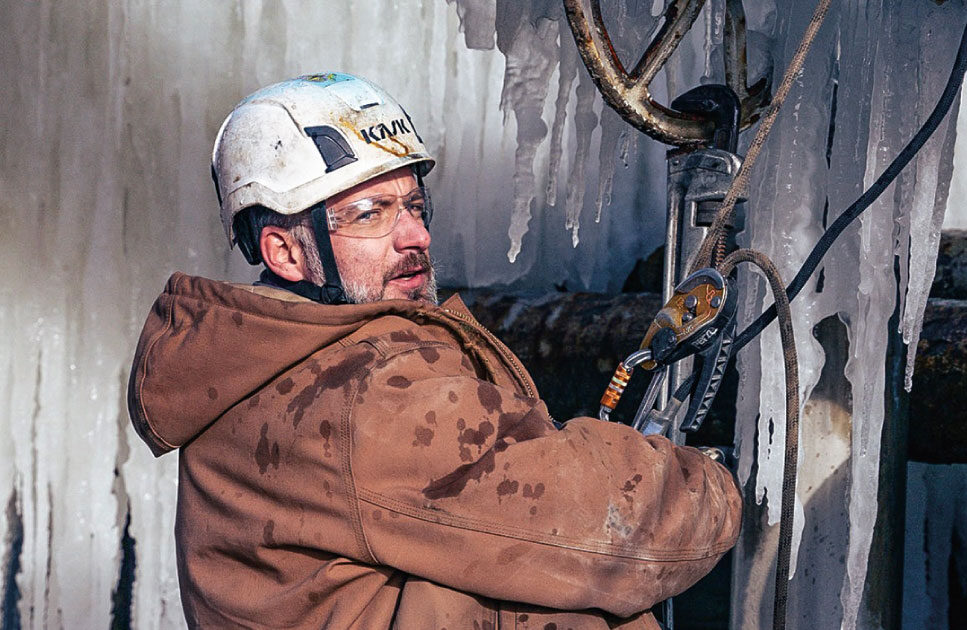 Turner Projects - Rope Access Team Support During Freeze Event